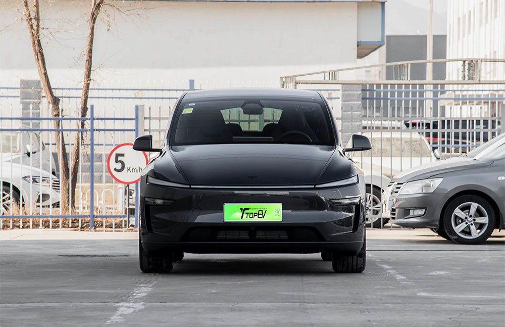 imgi_3_1_3(70) Tesla Model Y L 2026 | Factory Price From China – Buy Chinese Cars USA - Image 1