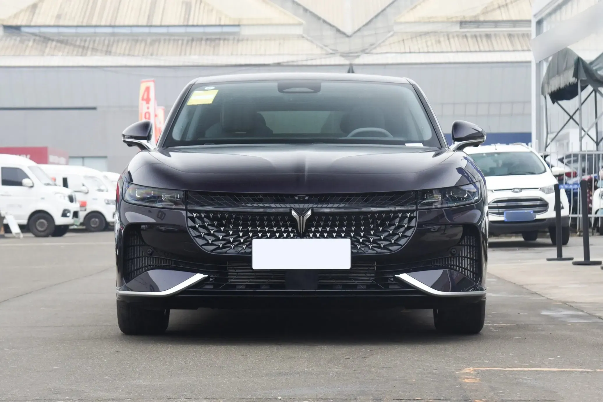 imgi_88_Elevate-Your-Drive-with-Voyah-Passion-Phev-New-Car Voyah Passion Phev New Car– In Stock in China | Electric Cars From China USA - Image 1